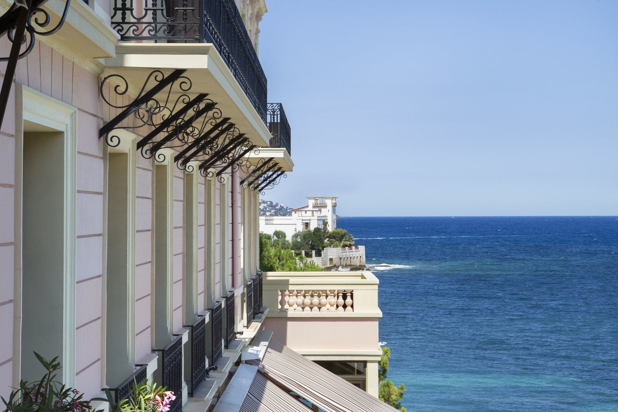 Hotel Royal-Riviera Saint-Jean-Cap-Ferrat Exterior photo