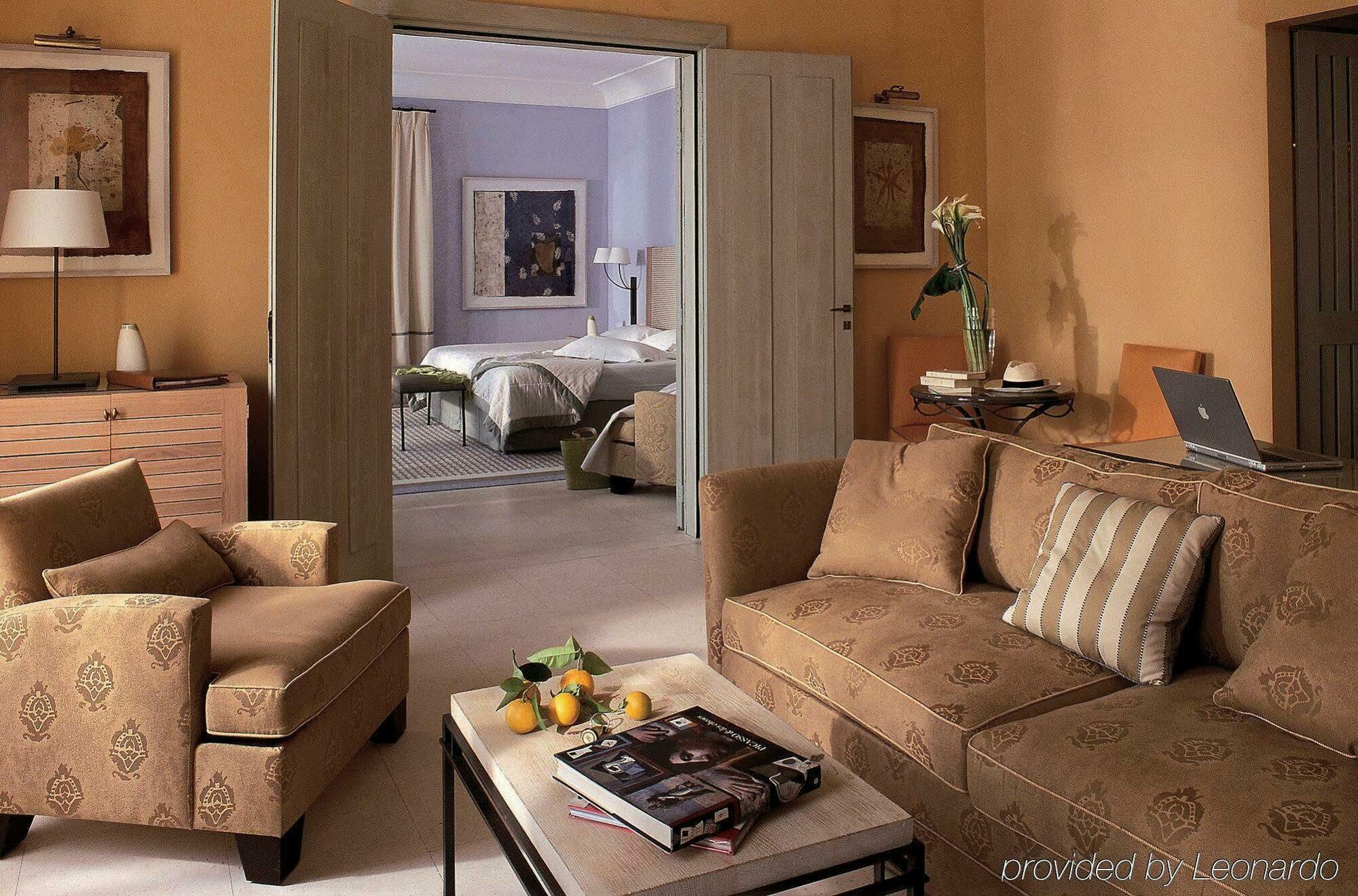Hotel Royal-Riviera Saint-Jean-Cap-Ferrat Room photo